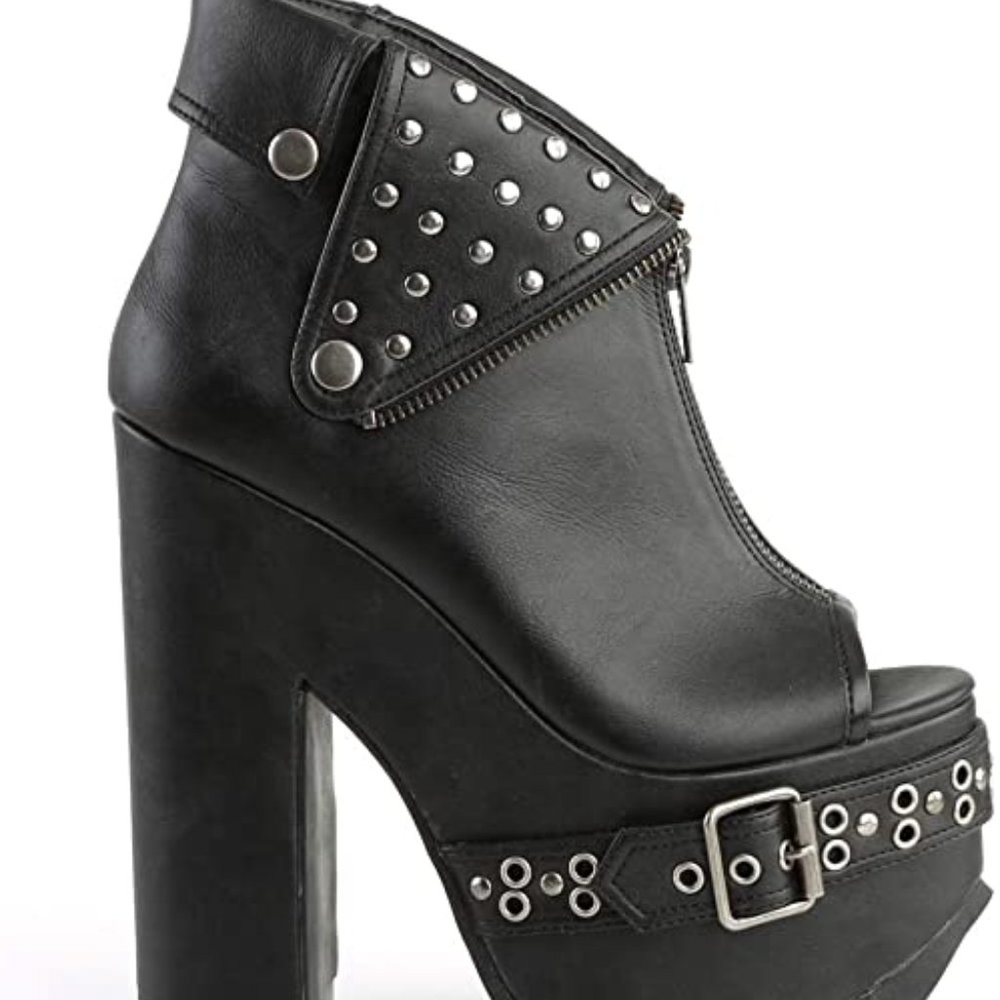 ISO: Demonia Cramps-103 studded platform heels